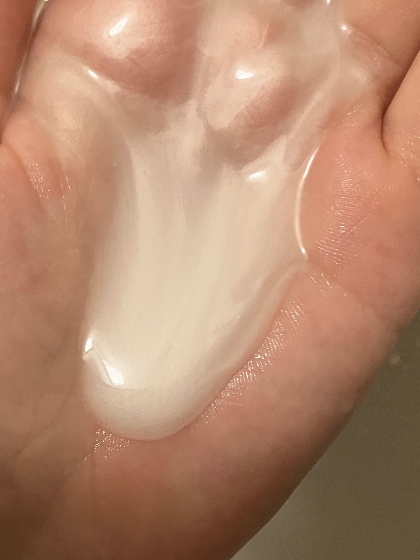 ザビューティ リペアシャンプー・コンディショナー/エッセンシャル/市販シャンプーを使ったクチコミ（3枚目）