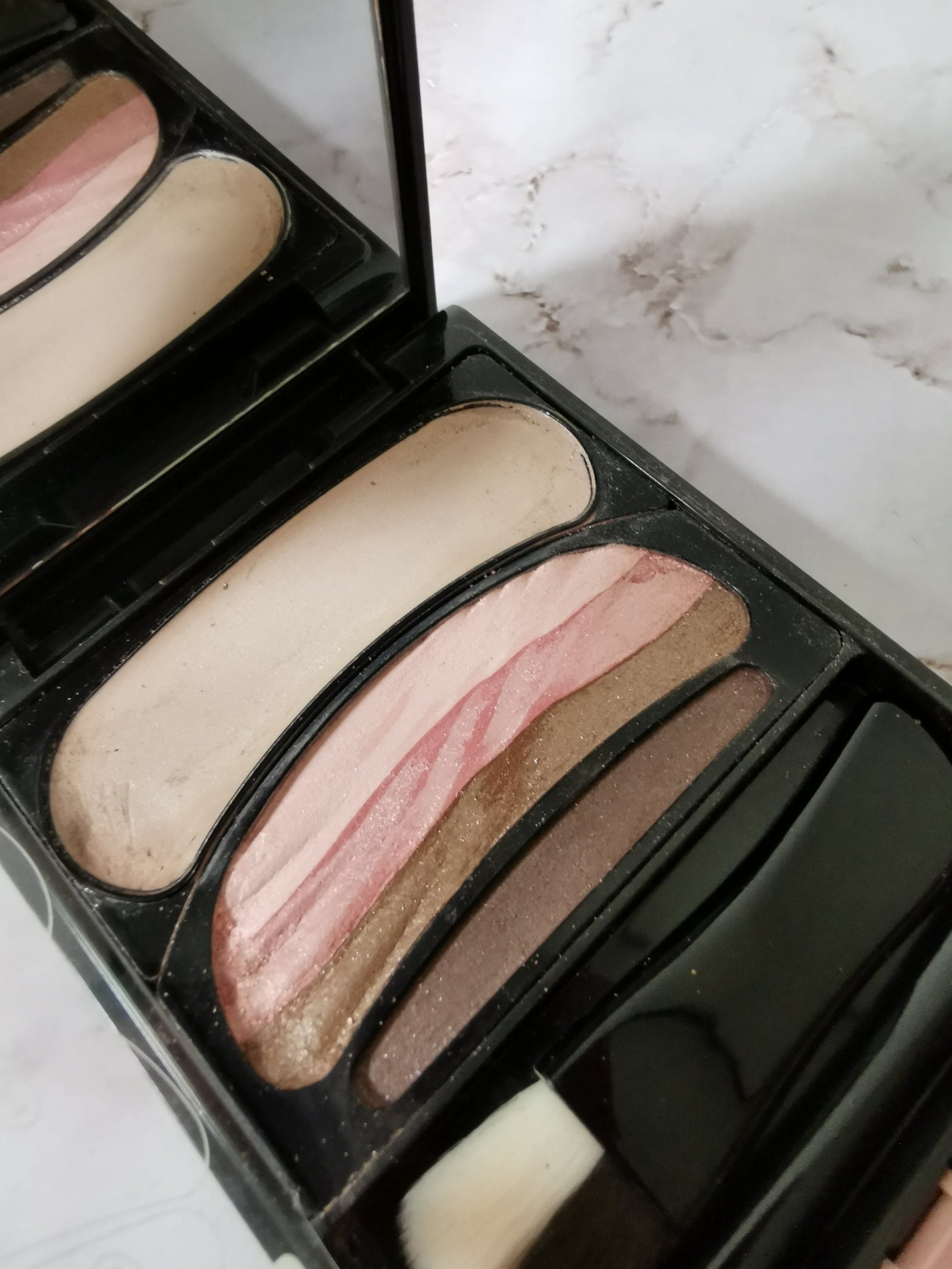 ブラシひと塗りシャドウN/オーブ/アイシャドウパレットを使ったクチコミ(1枚目)