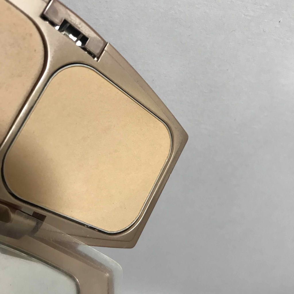 パウダーファンデーション/マナラ/パウダーファンデーションを使ったクチコミ（2枚目）