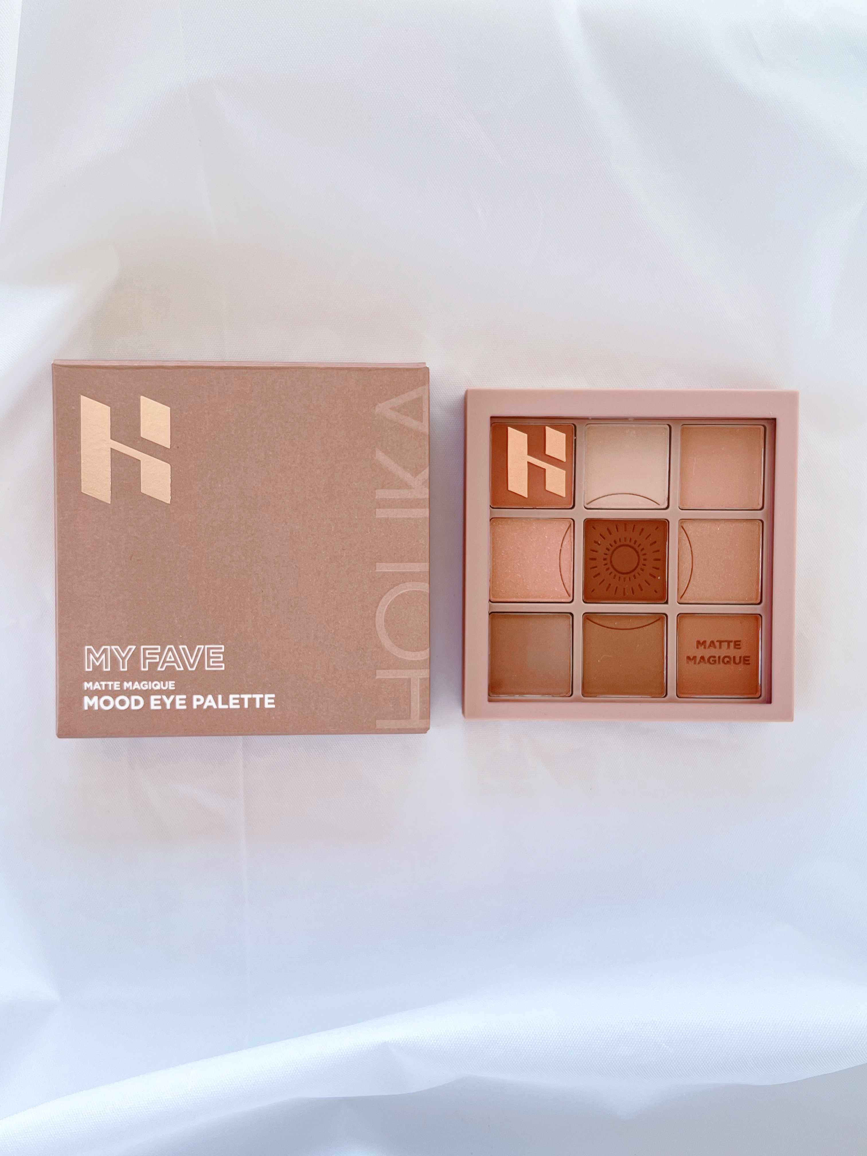 マイフェイブムードアイパレット 9カラー 01 デイジー(DAIZY)/HOLIKA HOLIKA/アイシャドウパレットを使ったクチコミ（1枚目）