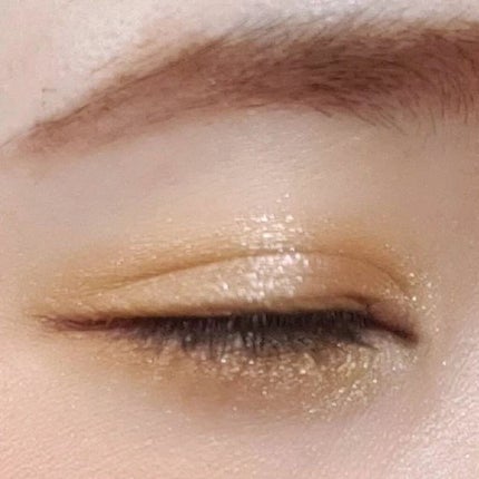 セルヴォーク ヴォランタリー アイズ/Celvoke/単色アイシャドウを使ったクチコミ(2枚目)