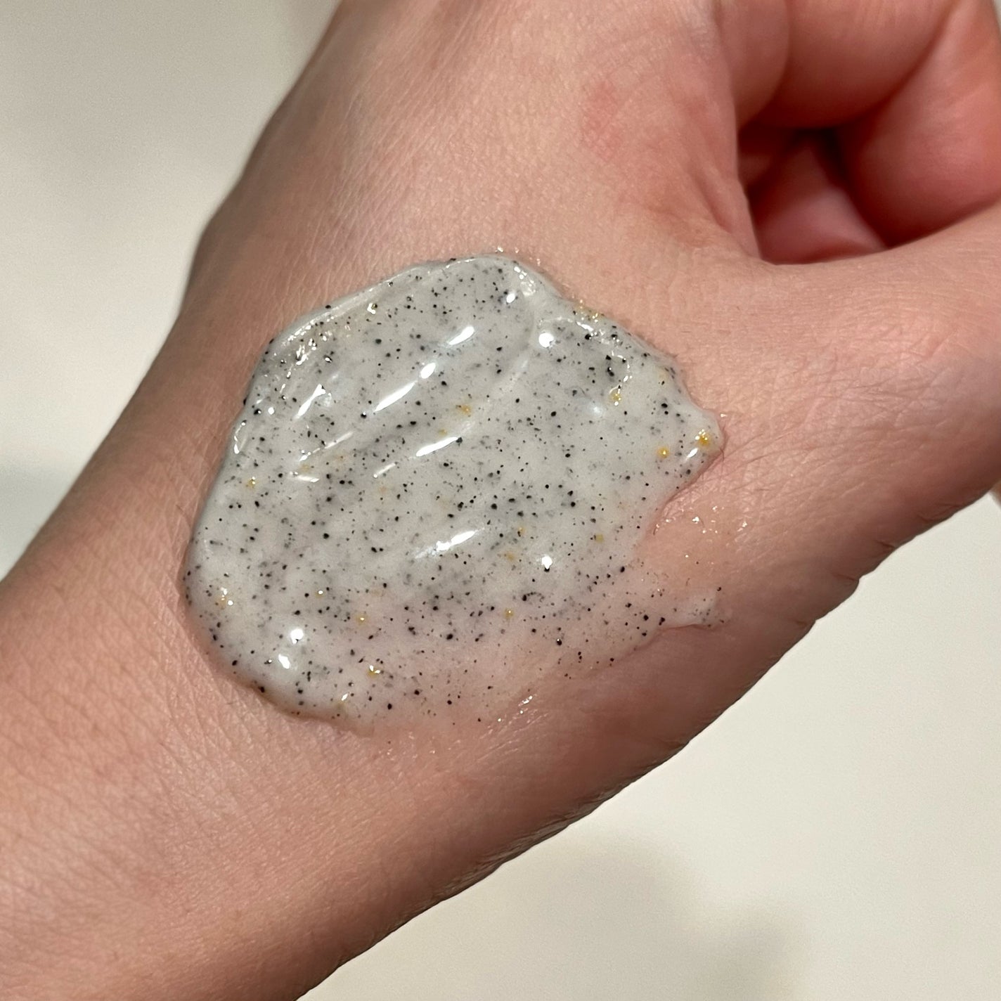 スイサイ ビューティクリア ブラックスクラブウォッシュ/スイサイ ビューティクリア/スクラブ・ゴマージュを使ったクチコミ(2枚目)