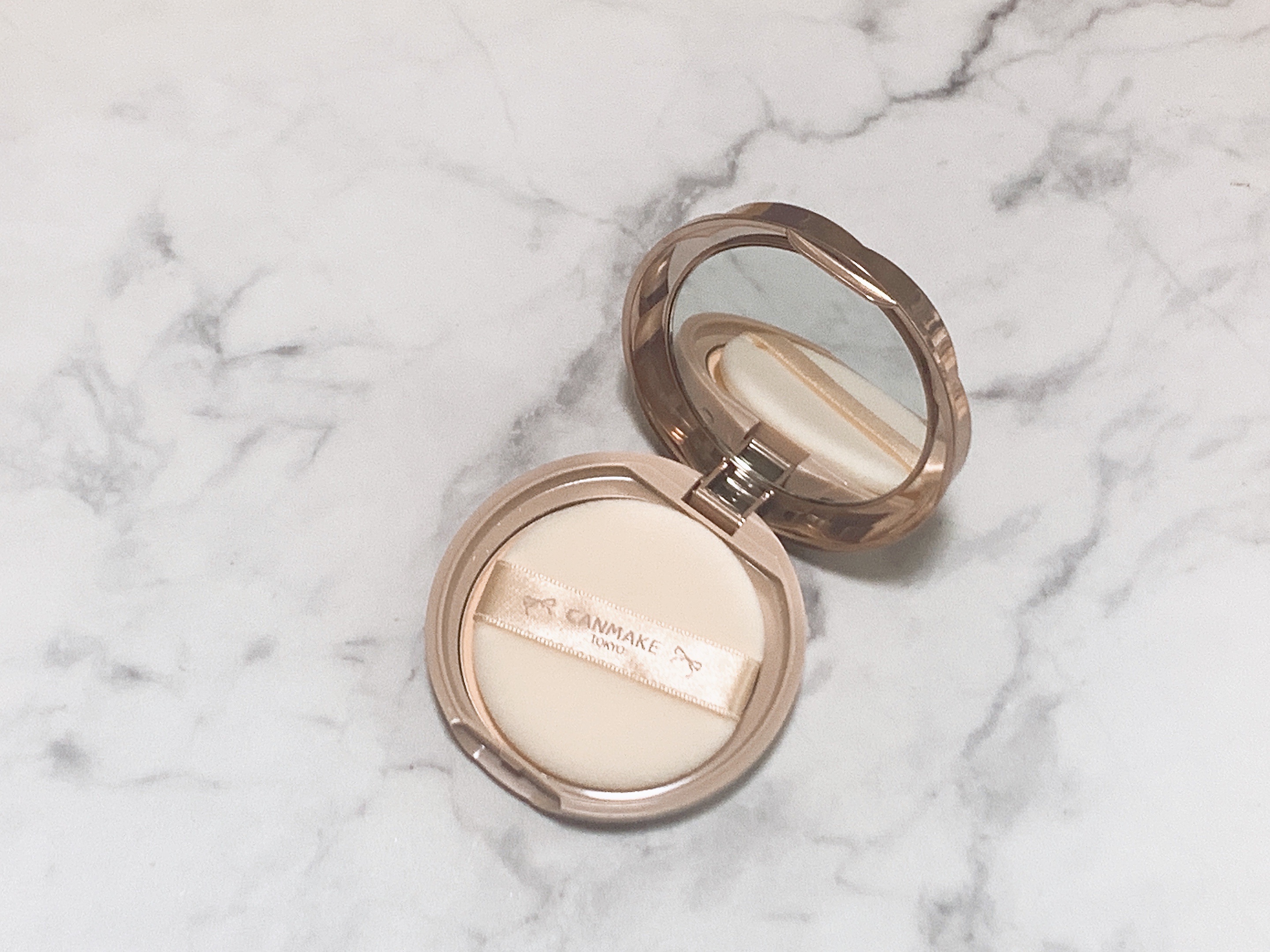 マシュマロフィニッシュパウダー ML マットライトオークル（新パッケージ）/キャンメイク/プレストパウダーを使ったクチコミ（2枚目）