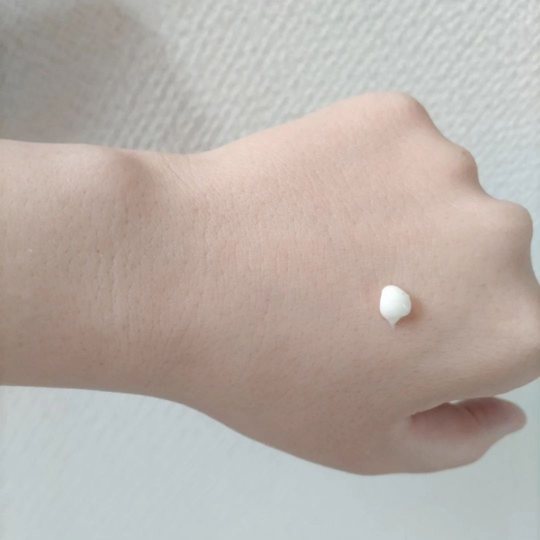 コンセントレートAエッセンス/MKMAKANE/アイケア・アイクリームを使ったクチコミ(3枚目)