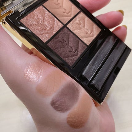 クチュール ミニ クラッチ/YVES SAINT LAURENT BEAUTE/アイシャドウパレットを使ったクチコミ(2枚目)
