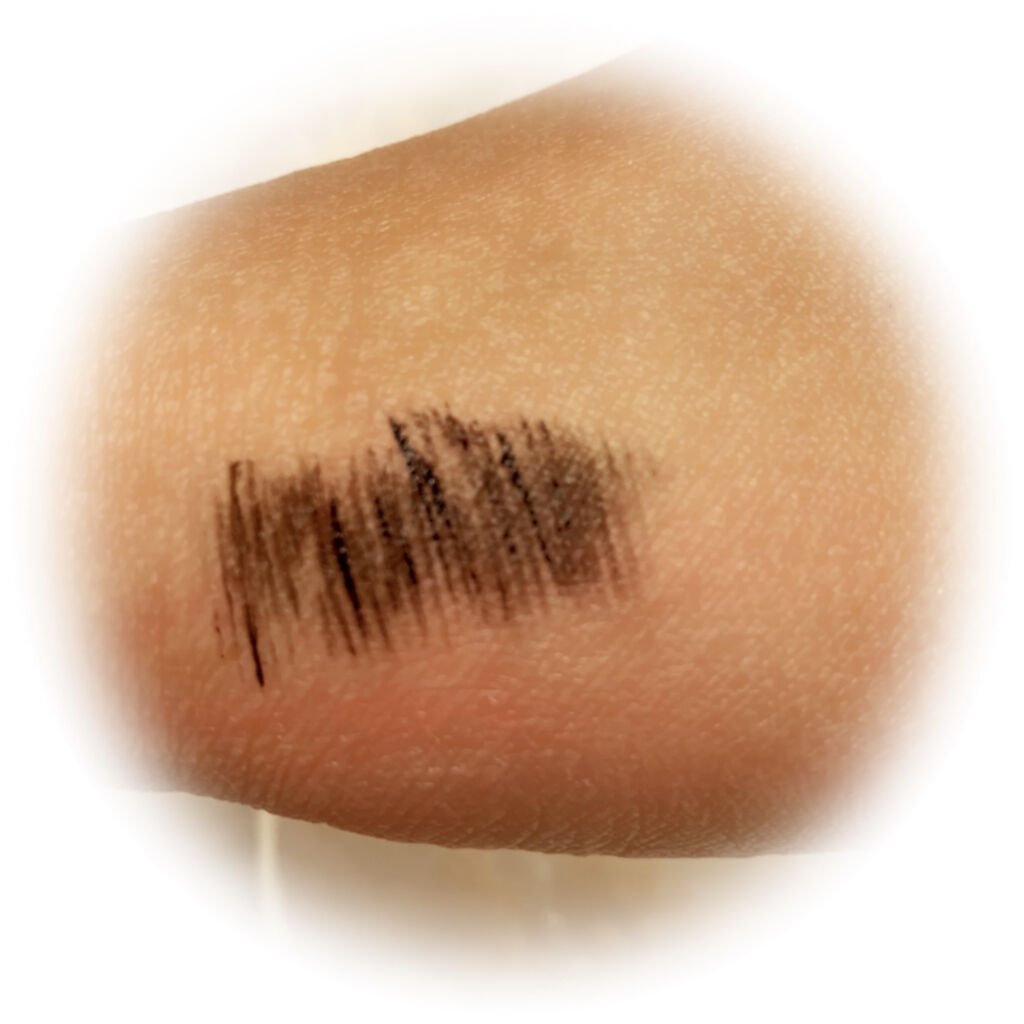 「塗るつけまつげ」部分用タイプ/デジャヴュ/マスカラを使ったクチコミ（3枚目）