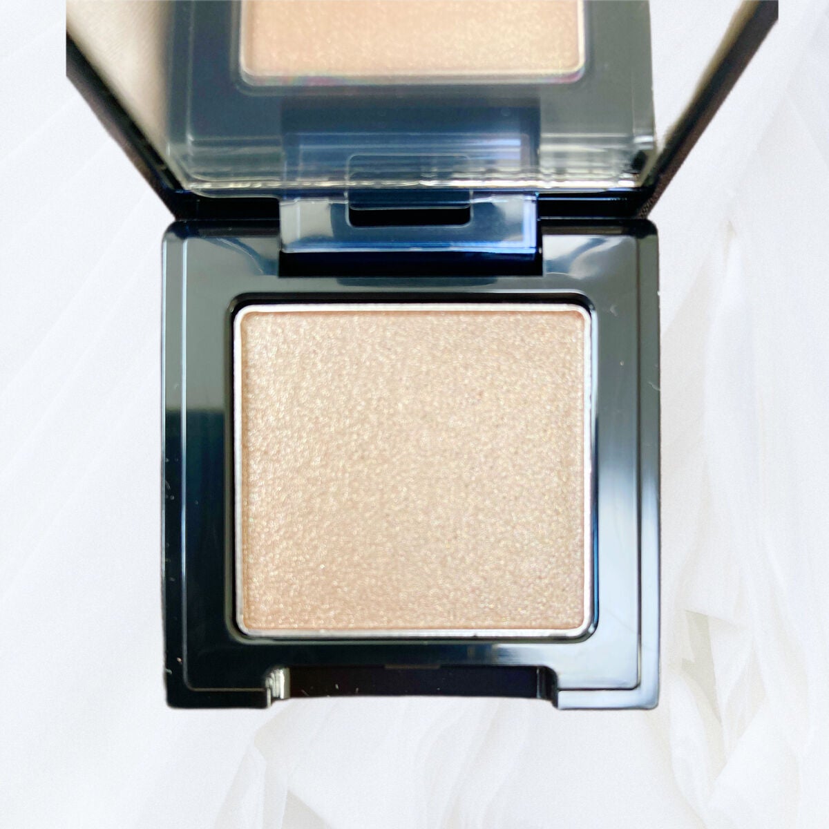 ラズル アイカラー/エレガンス ラズル /単色アイシャドウを使ったクチコミ(2枚目)