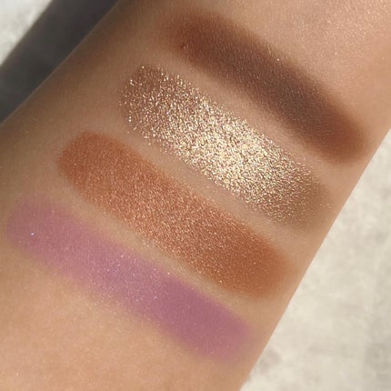 Eina on LIPS 「.#えいな毎日メイク.プラダ使ってみました💜今日は仕事だったの..」(6枚目)