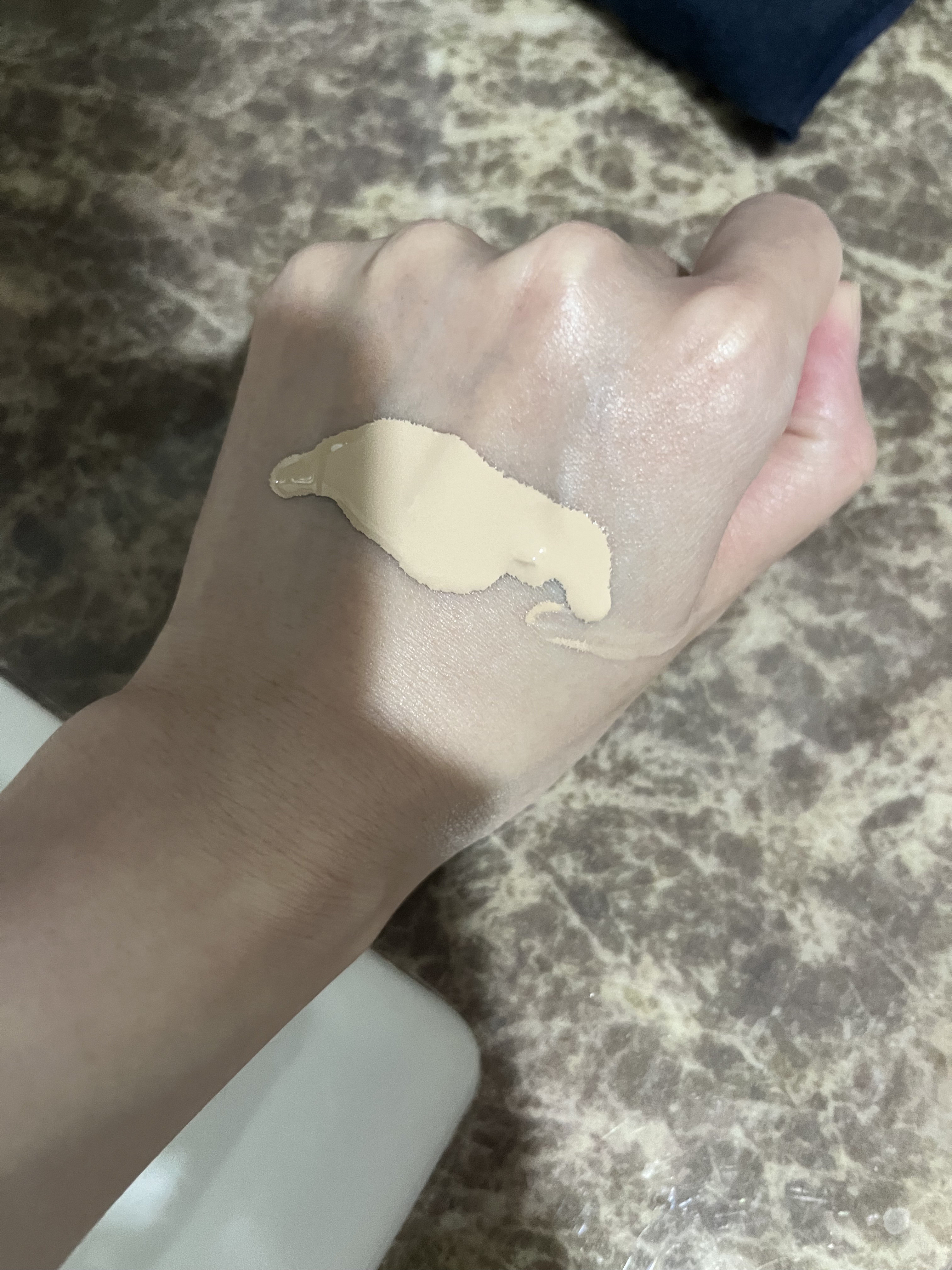 ゼン ウェア グロウ C11/DECORTÉ/リキッドファンデーションを使ったクチコミ（2枚目）