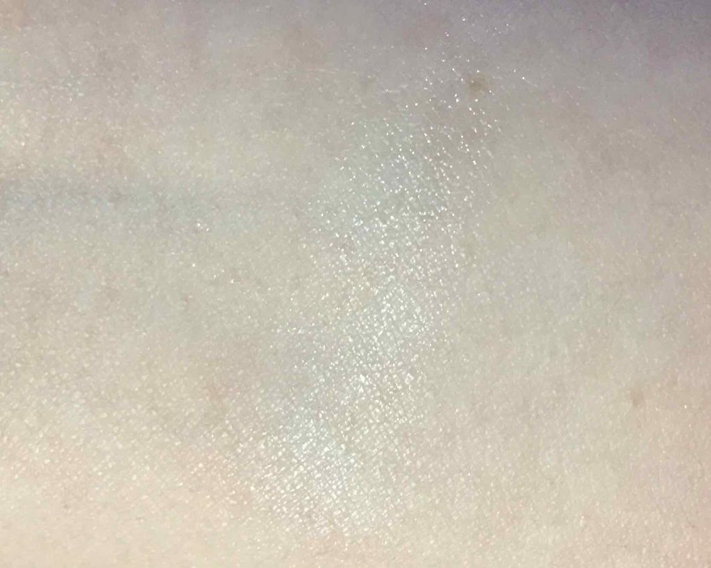 パールグロウハイライト/CEZANNE/パウダーハイライトを使ったクチコミ(4枚目)