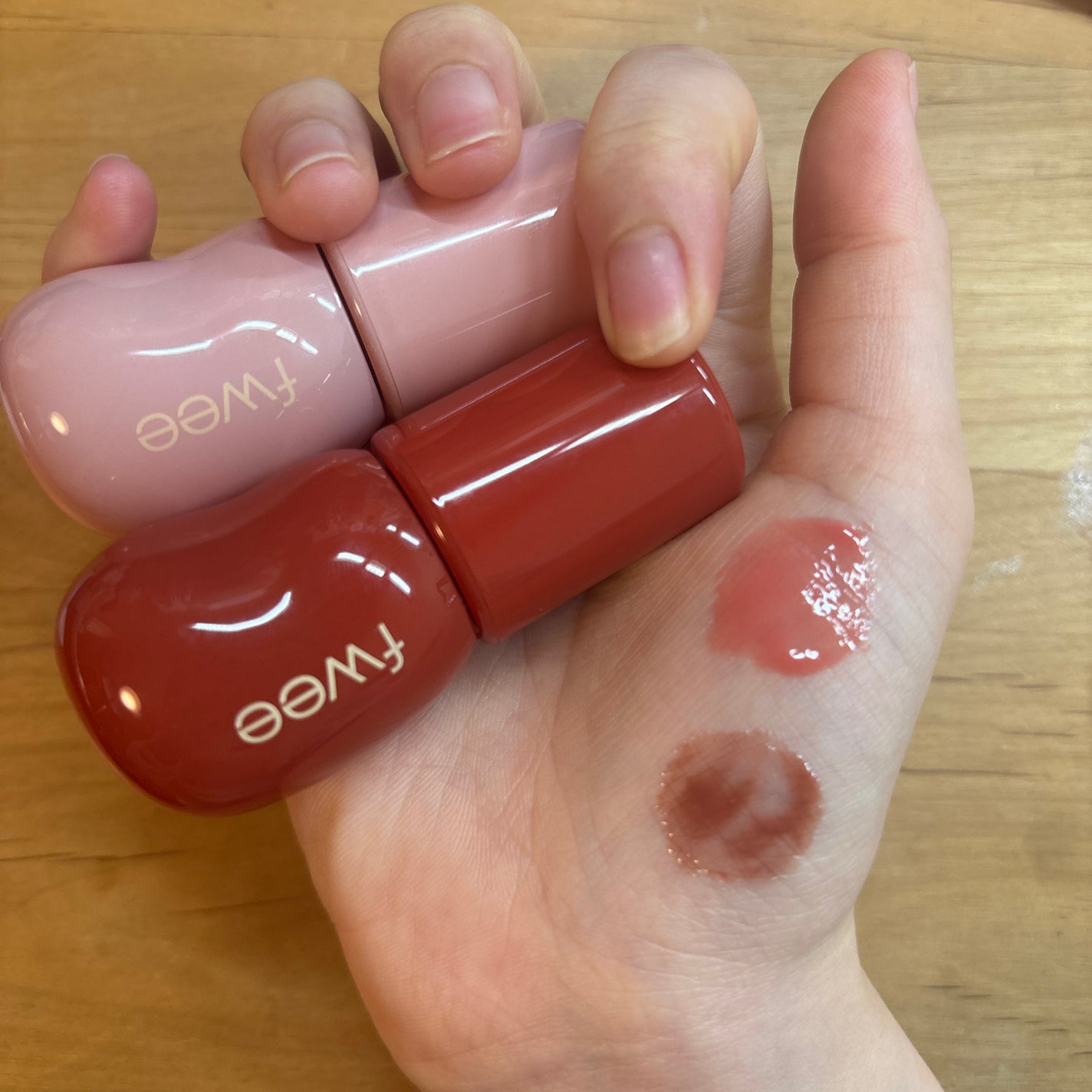 フィー 3Dボリューミンググロス/fwee/リップグロスを使ったクチコミ(2枚目)