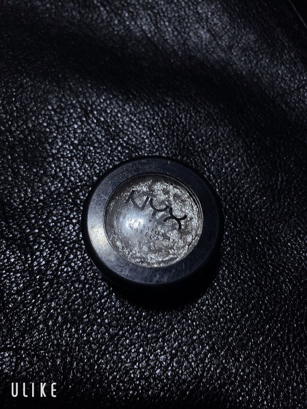 フォイルプレイ クリームアイシャドウ/NYX Professional Makeup/ジェル・クリームアイシャドウを使ったクチコミ（1枚目）