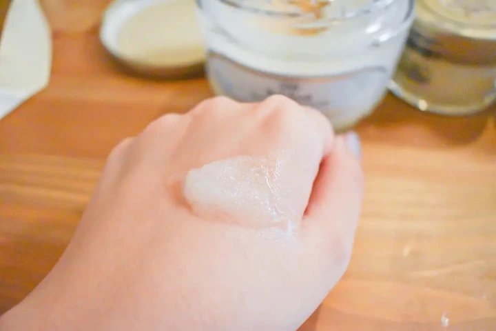 ボディスクラブ デリケート・ジャスミン デリケート・ジャスミン 320g/SABON/ボディスクラブを使ったクチコミ（3枚目）