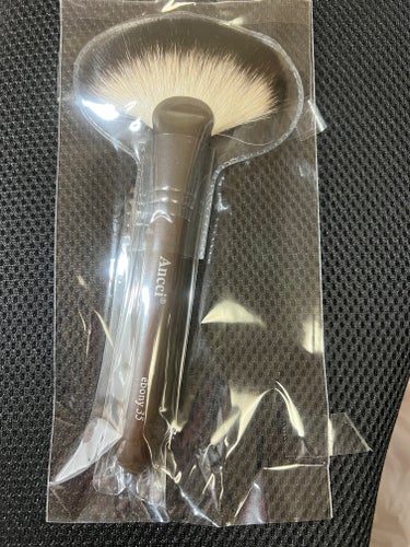 Ancci brush ebony 25のクチコミ「 #夏コスメの戦利品  ..」（2枚目）