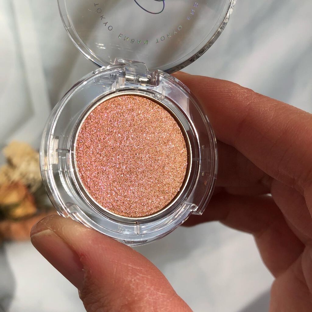 マルチグリッターカラー 11 TSUKI（ツキ）/ENBAN TOKYO/単色アイシャドウを使ったクチコミ（3枚目）