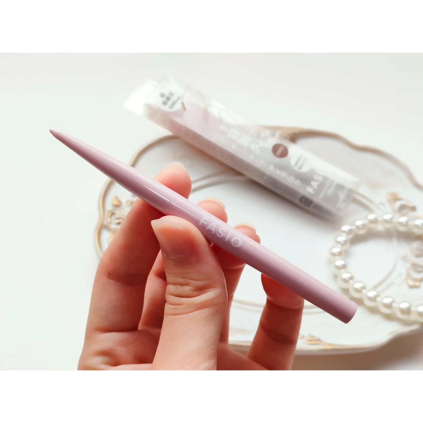 ウォータープルーフ アイブロウ(超極細芯) 02 ブラウン/FASIO/アイブロウペンシルを使ったクチコミ（2枚目）