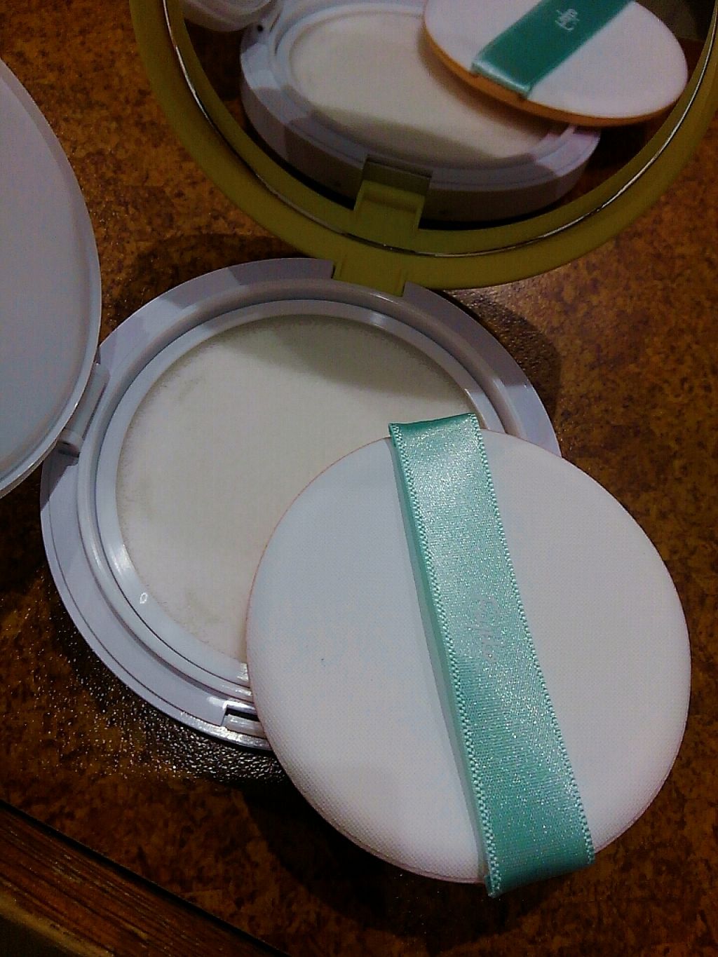 フジコあぶらとりウォーターパウダー/Fujiko/プレストパウダーを使ったクチコミ(2枚目)