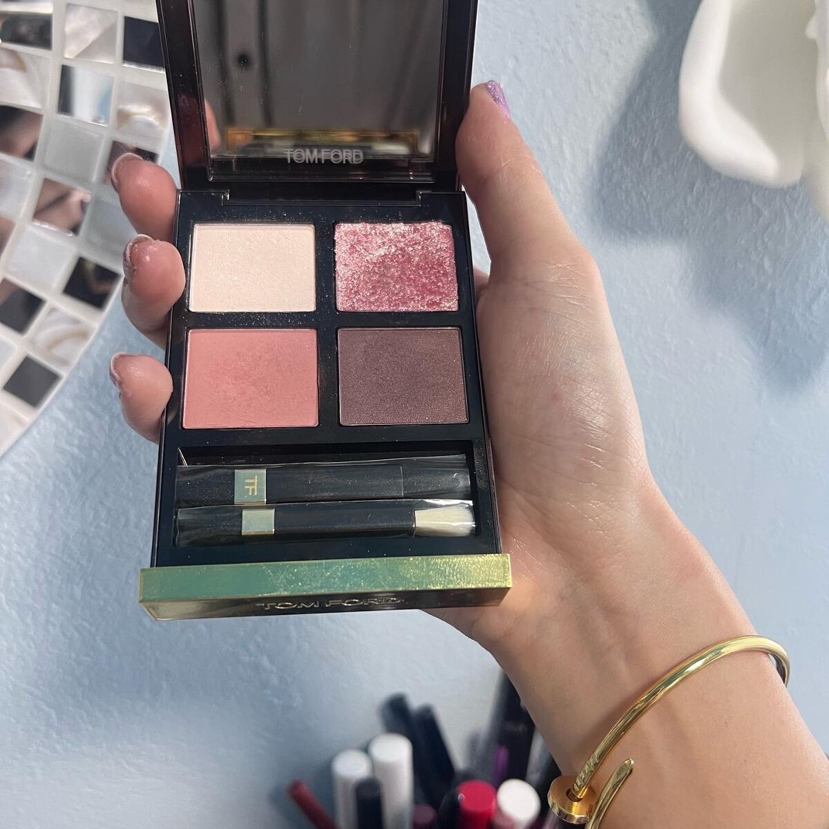 あさひ【フォロバします】 on LIPS 「自信ありとかいいながらぱぱっと写真撮って出かけたらマスカラつい..」(9枚目)