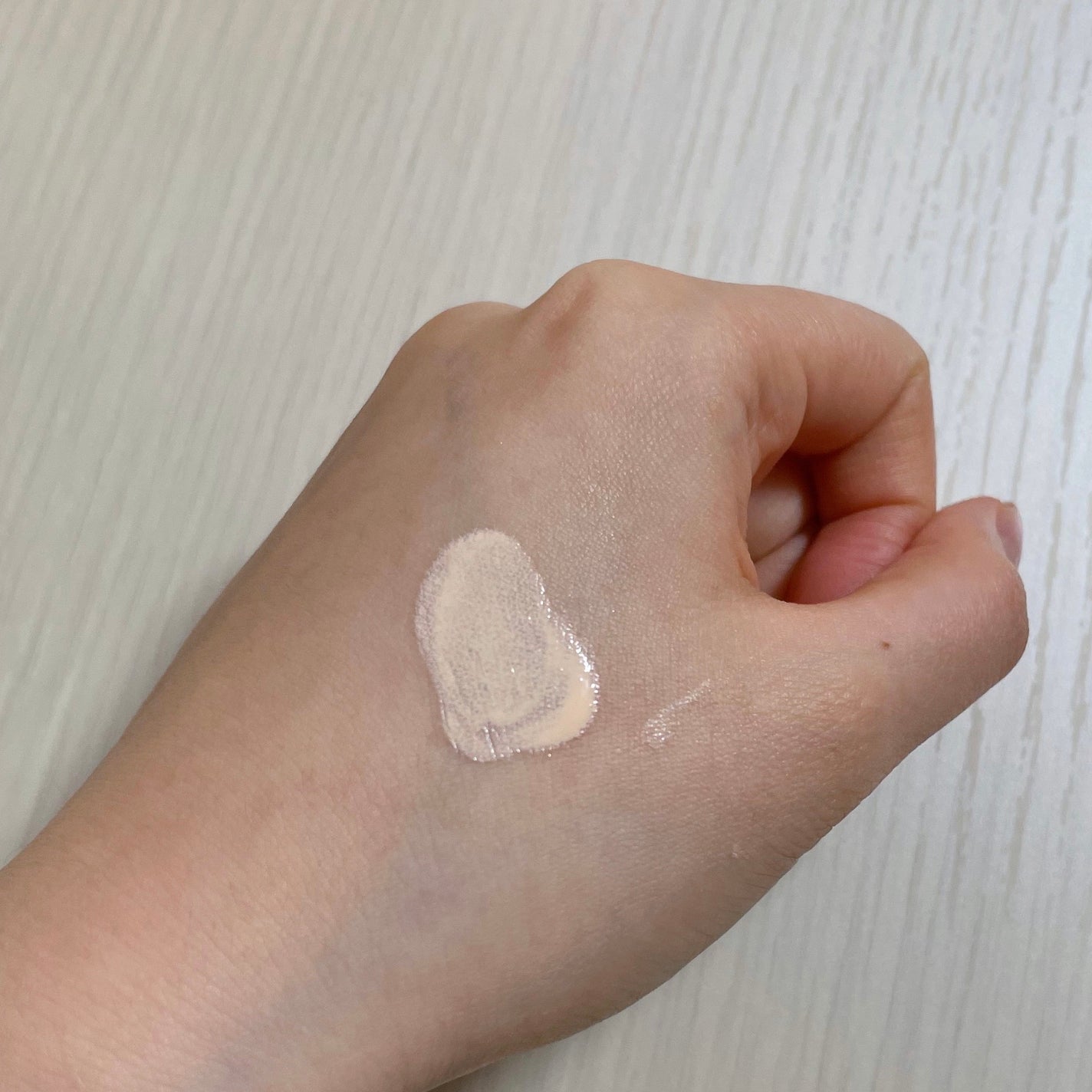 マスクフィットトーンアップエッセンス/TIRTIR(ティルティル)/化粧下地を使ったクチコミ(2枚目)