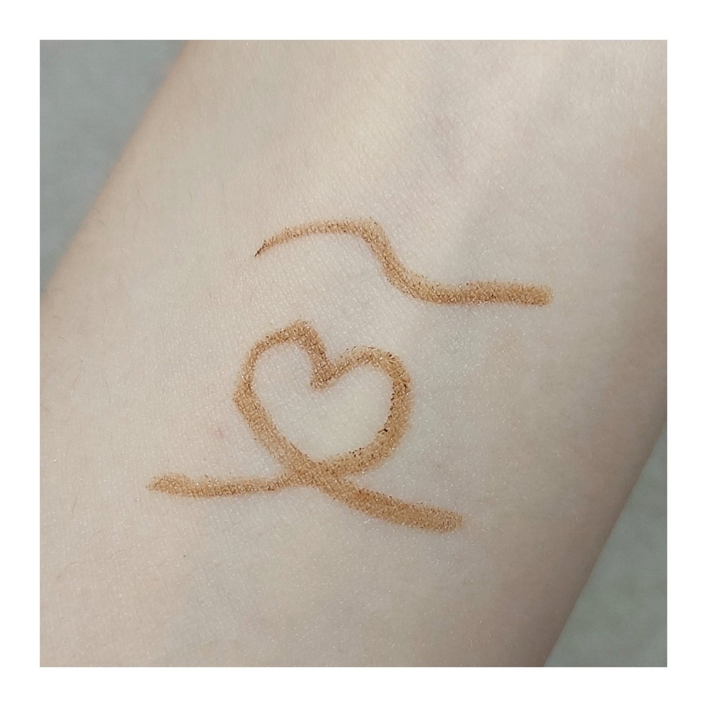 エテュセ アイエディション(ジェルライナー) R728 絶対的ピンクベージュ(数量限定)/ettusais/ジェルアイライナーを使ったクチコミ(2枚目)