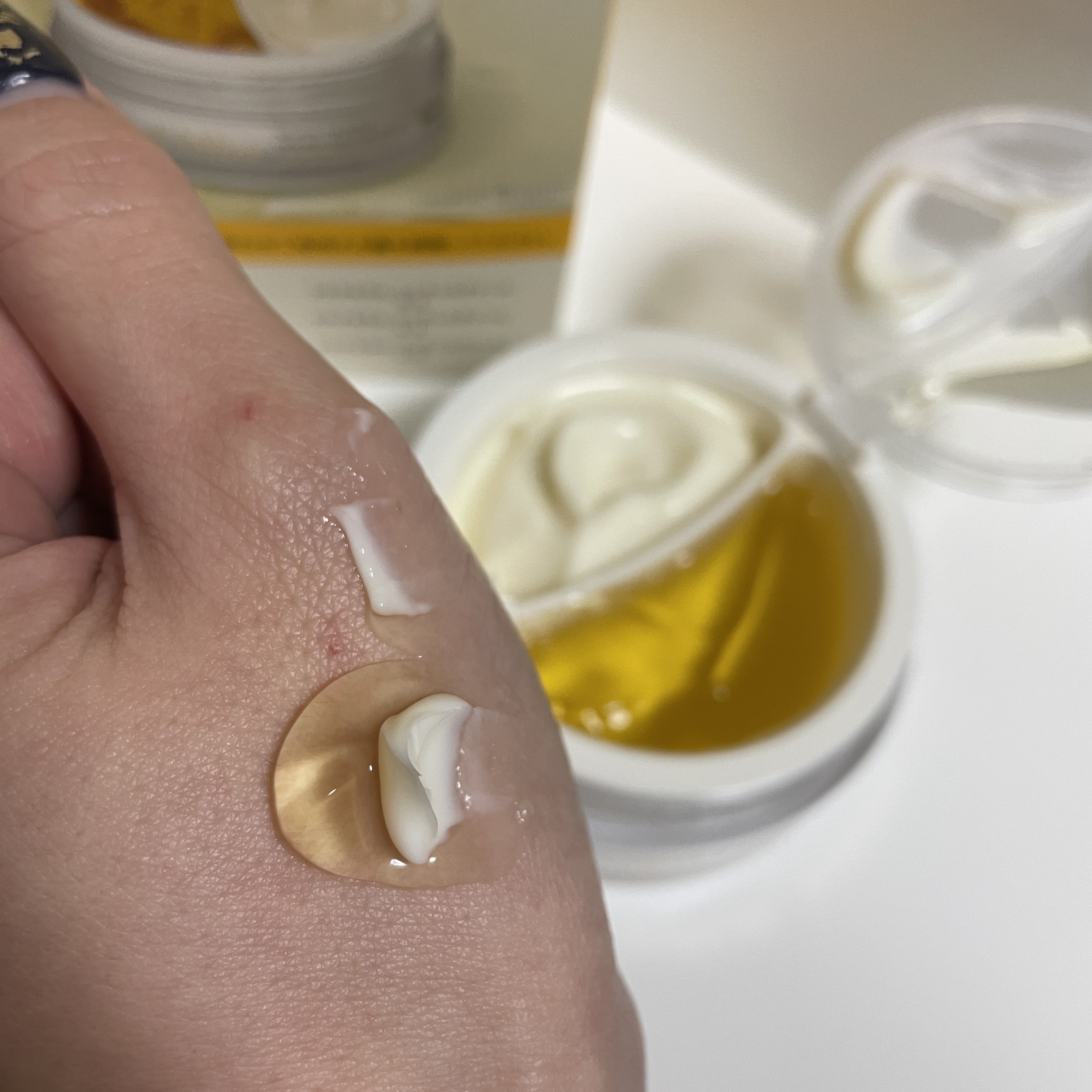 ホワイトトリュフダブルセラムアンドクリーム/ダルバ/フェイスクリームを使ったクチコミ（3枚目）