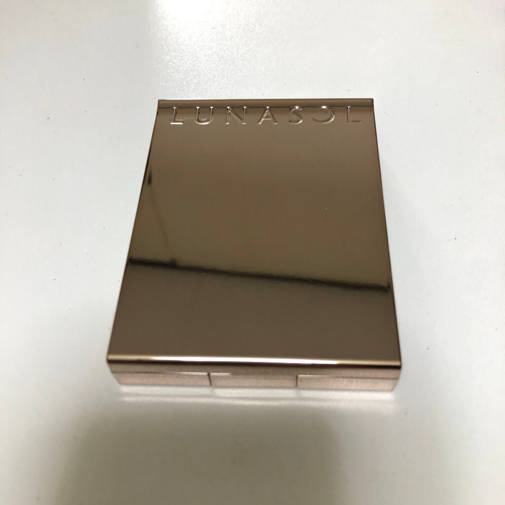 アイカラーレーション/LUNASOL/アイシャドウパレットを使ったクチコミ(1枚目)