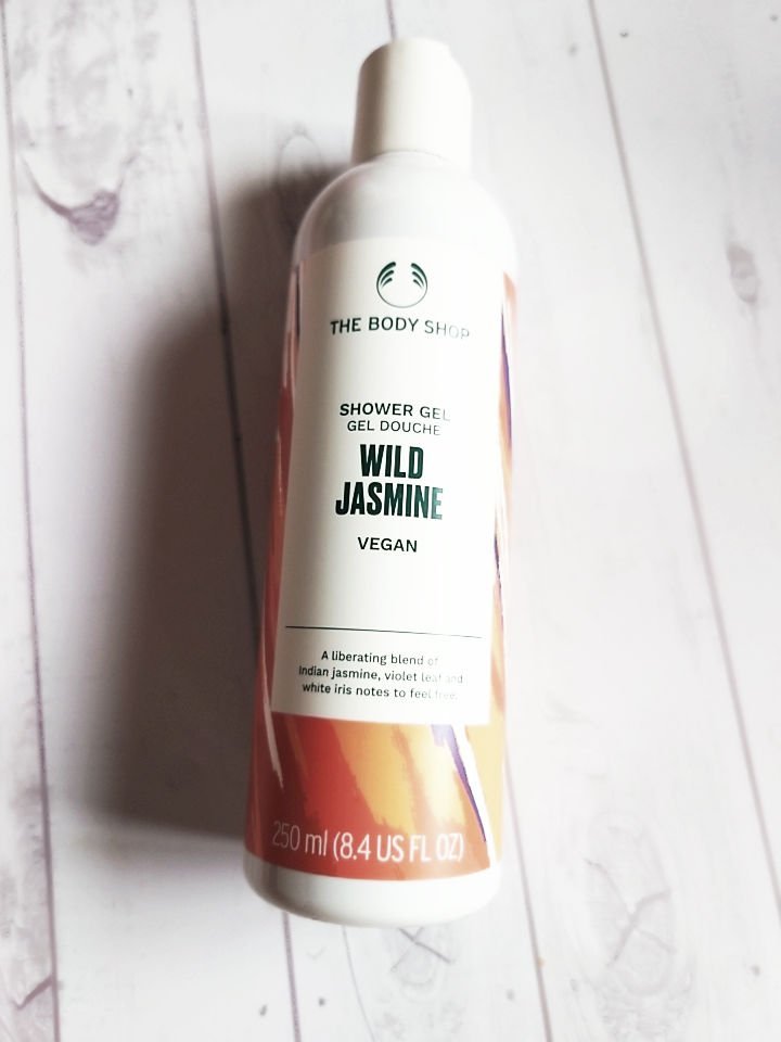 ワイルド ジャスミン シャワージェル/THE BODY SHOP/ボディソープを使ったクチコミ（1枚目）