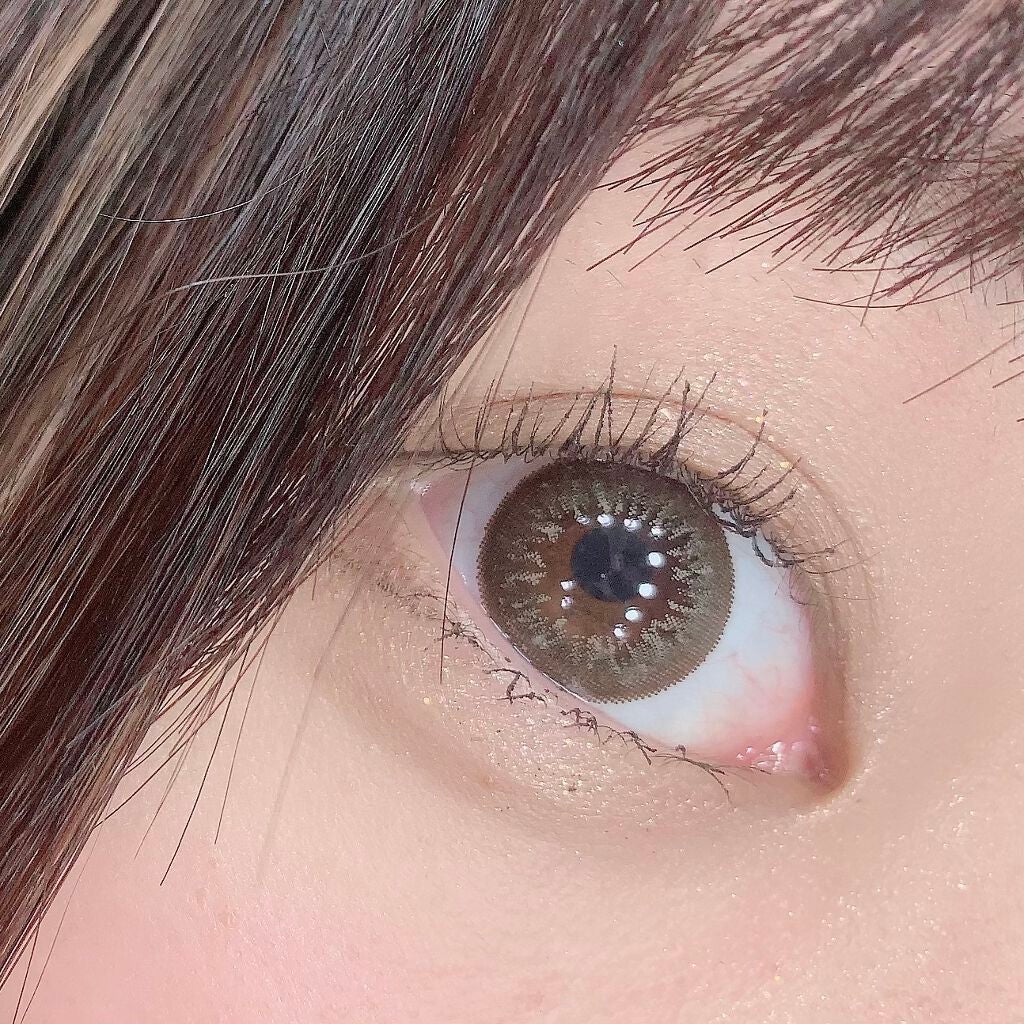 シュガー トゥインクル リキッド シャドウ/PERIPERA/リキッドアイシャドウを使ったクチコミ(2枚目)