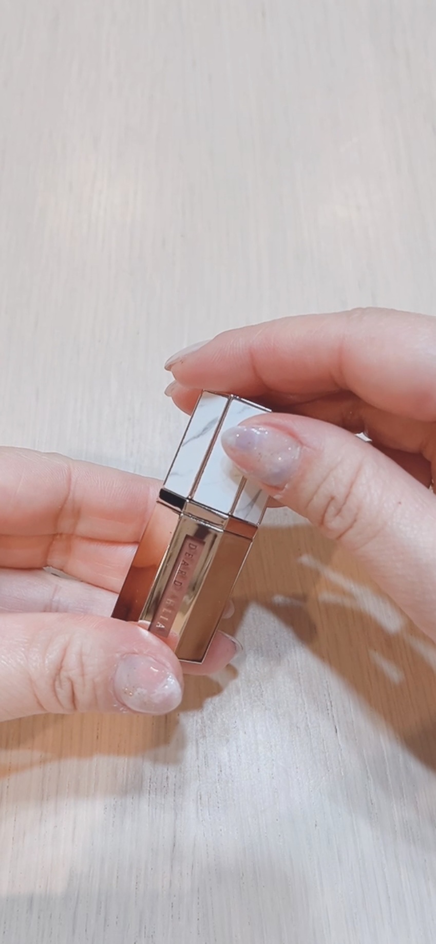 パラダイスドリーム ベルベット リップムース/DEAR DAHLIA/口紅を使ったクチコミ（2枚目）