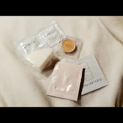 ラヴィッシンググロウ ソリッドファンデーション/CHICCA/クリーム・エマルジョンファンデーションを使ったクチコミ(1枚目)