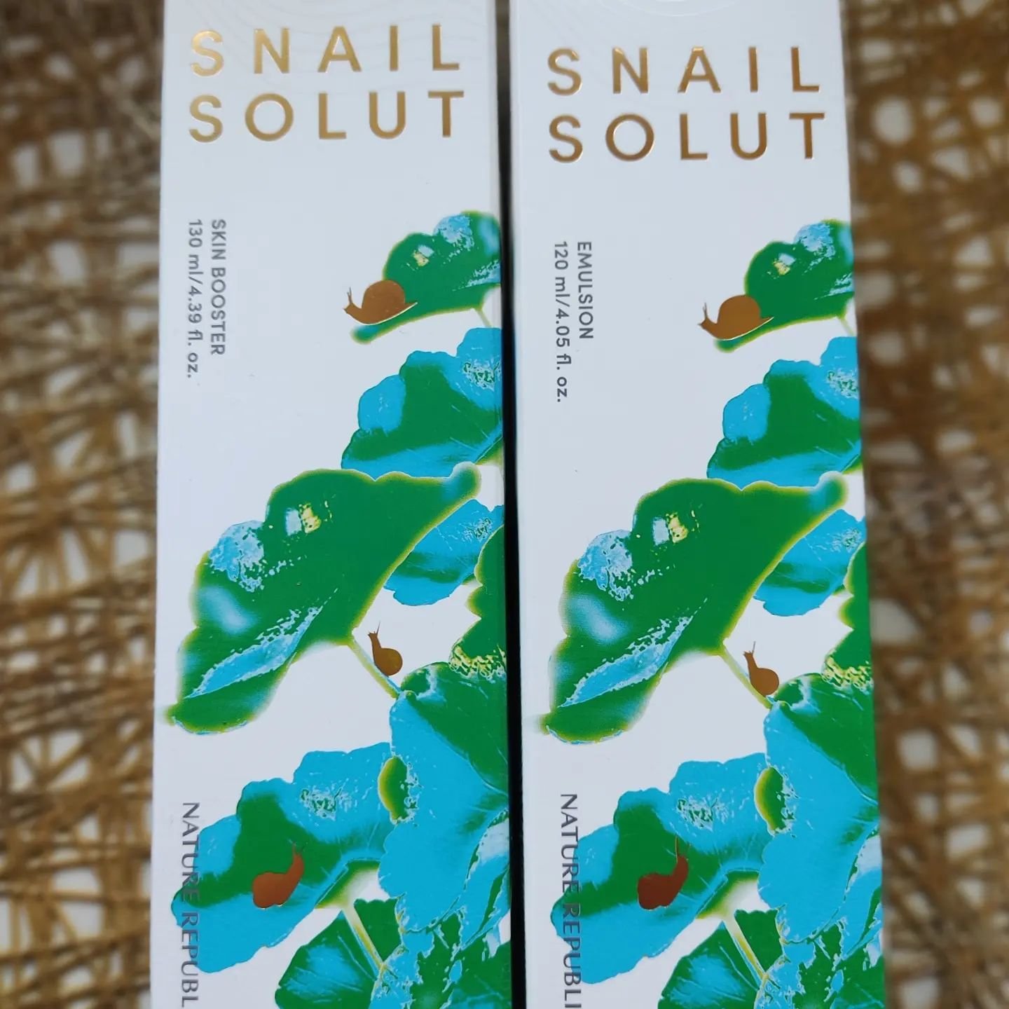 （旧）スネイルソリューションスキンブースター/ネイチャーリパブリック/ブースター・導入液を使ったクチコミ（3枚目）