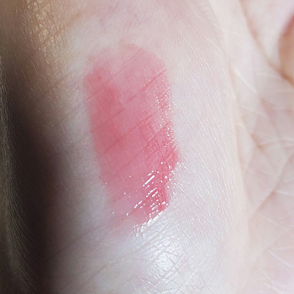 クレ・ド・ポー ボーテ ブリアンアレーブルエクラ/クレ・ド・ポー ボーテ/リップグロスを使ったクチコミ(2枚目)