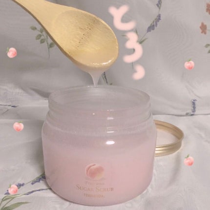 フレグランスシュガースクラブグランデ(モモ)/フェルナンダ/ボディスクラブを使ったクチコミ(4枚目)