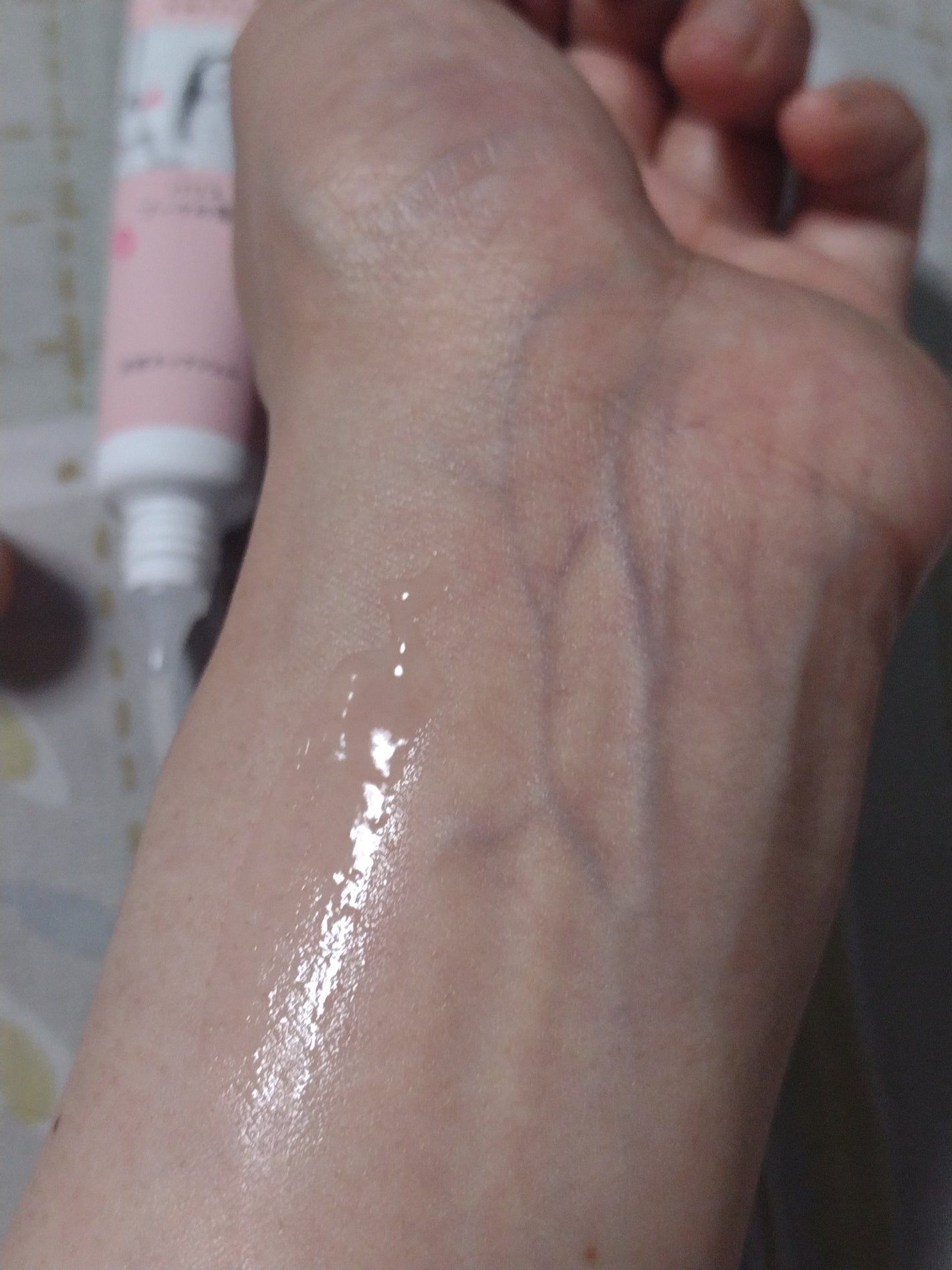 8x4 アロマスイッチ 涼感ネックジェル パリスブーケの香り/8x4/デオドラント・制汗剤を使ったクチコミ(5枚目)