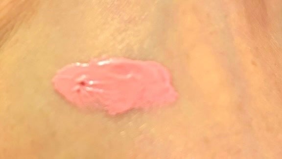 プロテクティング ファンデーション プライマー /PAUL & JOE BEAUTE/化粧下地を使ったクチコミ(4枚目)