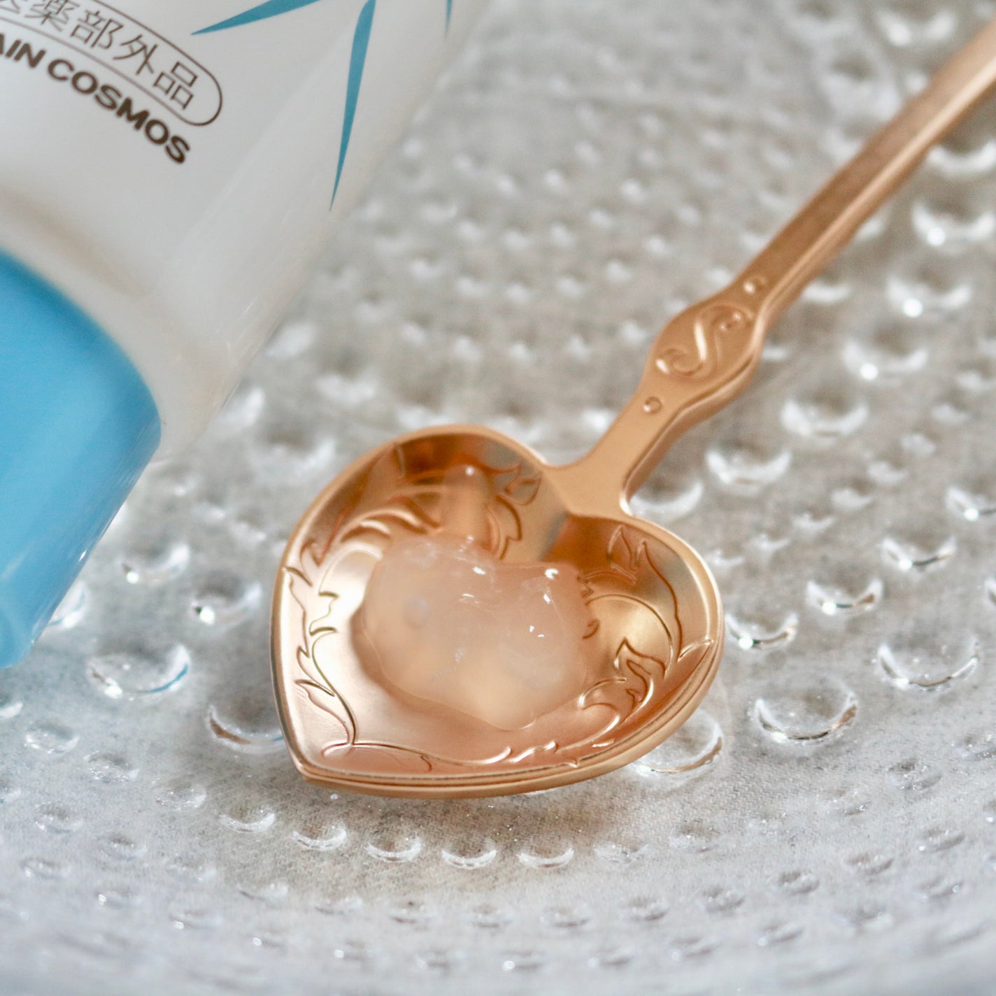 美白乃美人ピーリングジェル/ブレーンコスモス/ピーリングを使ったクチコミ(2枚目)