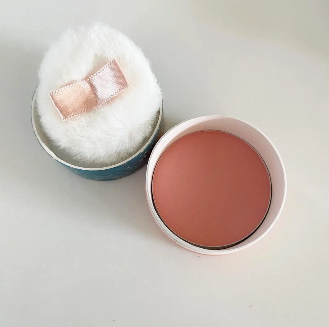 パステルクッションブラッシャー/THE FACE SHOP/パウダーチークを使ったクチコミ(3枚目)