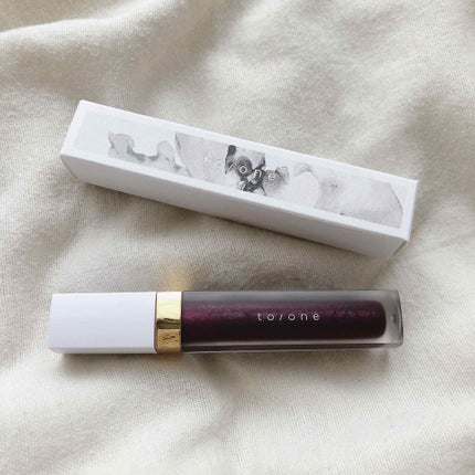 トーン ペタル エッセンス グロス/to/one/リップグロスを使ったクチコミ(1枚目)