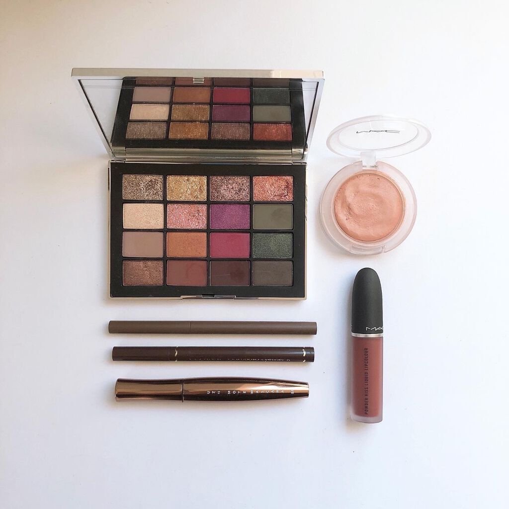 パウダー キス リキッド リップカラー デボーテッド トゥ チリ/M・A・C/口紅を使ったクチコミ（3枚目）