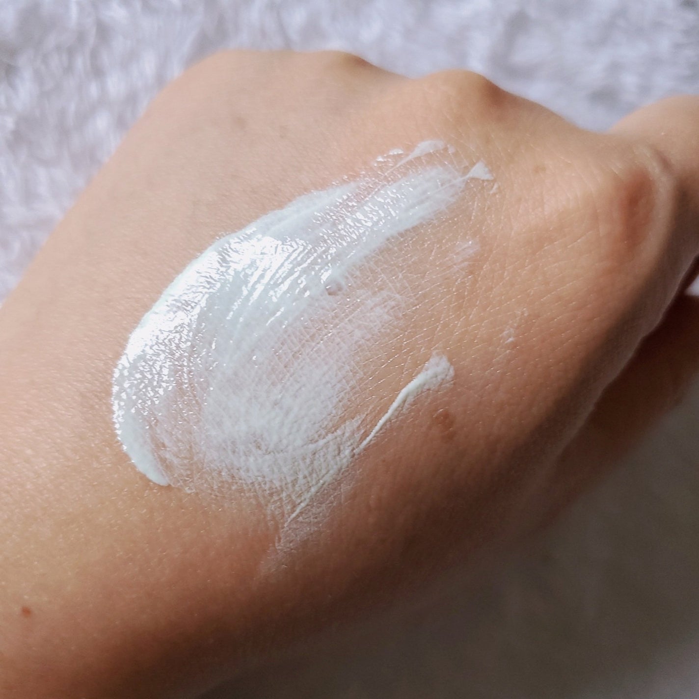 乾燥さん 保湿力スキンケア下地 シカグリーン/乾燥さん/化粧下地を使ったクチコミ(5枚目)