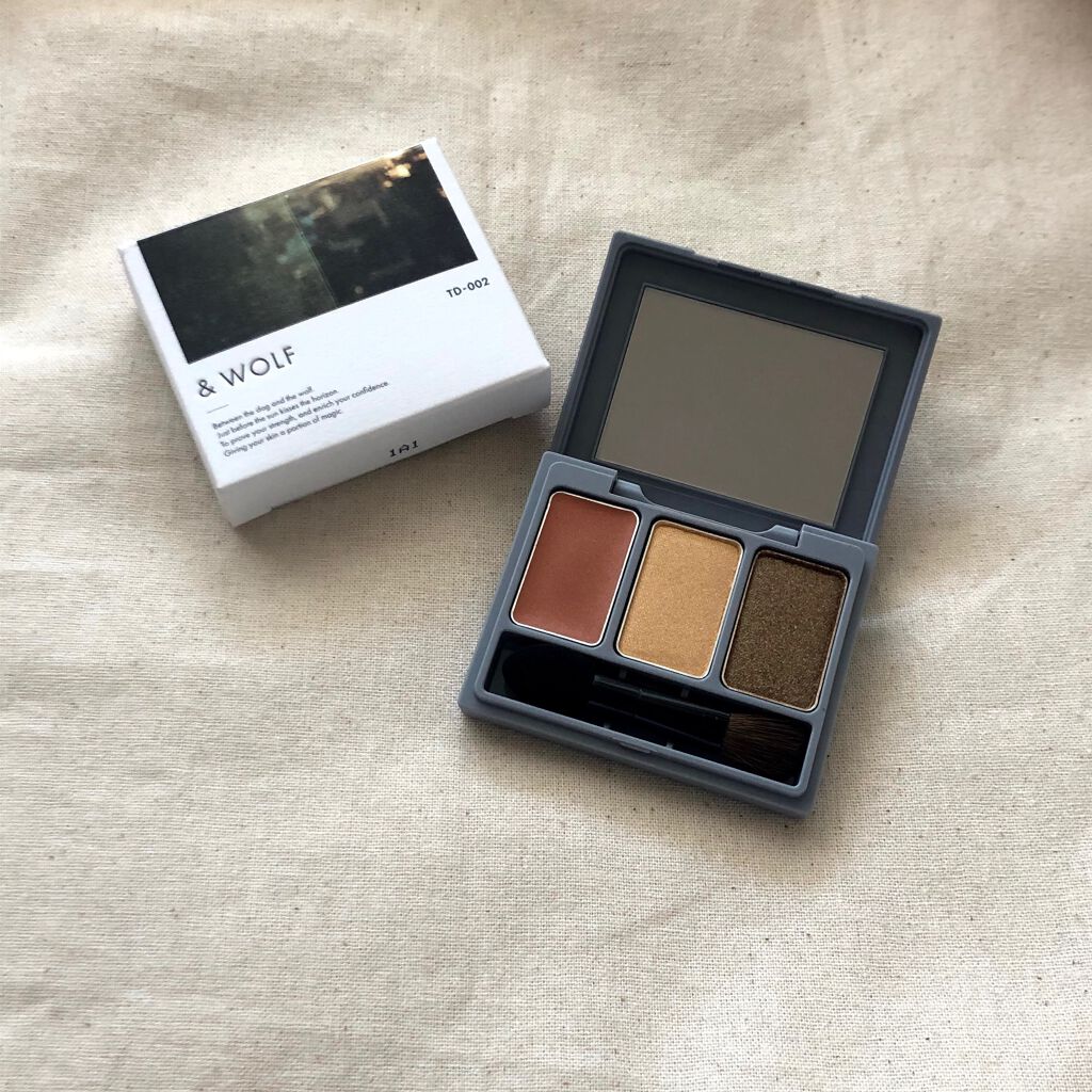 スリーサムデザイニングアイカラー utopia/& WOLF/アイシャドウパレットを使ったクチコミ（1枚目）