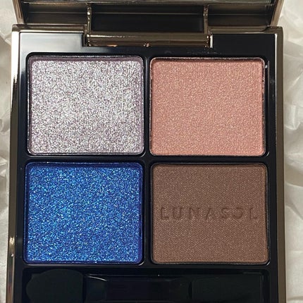 アイカラーレーション EX33 Galaxy Loop/LUNASOL/アイシャドウパレットを使ったクチコミ(2枚目)