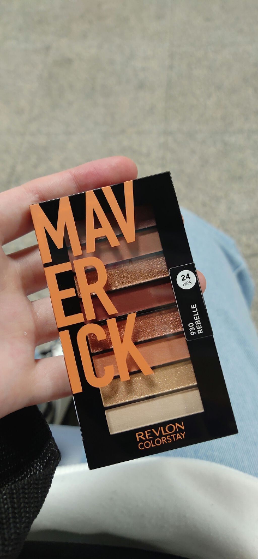 カラーステイ ルックス ブック パレット/REVLON/アイシャドウパレットを使ったクチコミ(1枚目)