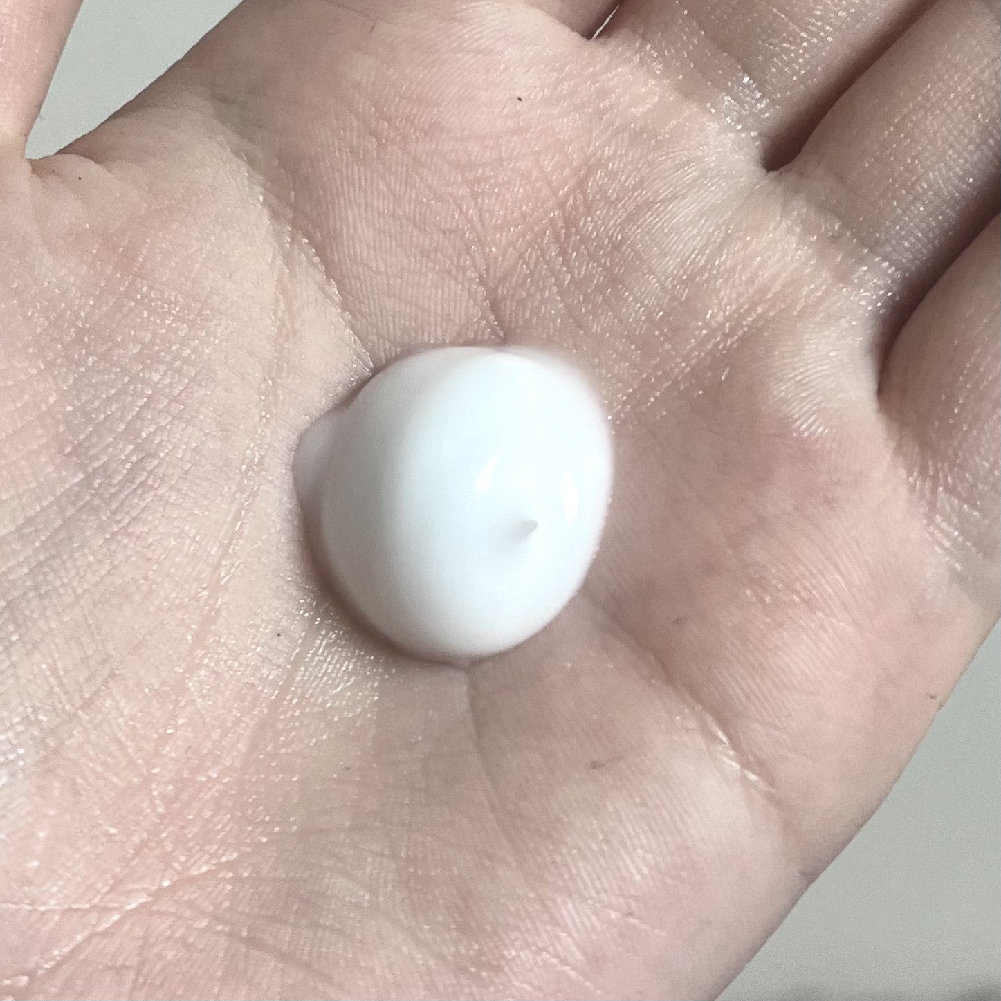 LPT Keratin パフュームヘアエッセンス Blooming Rose/Daleaf/ヘアミルクを使ったクチコミ（3枚目）