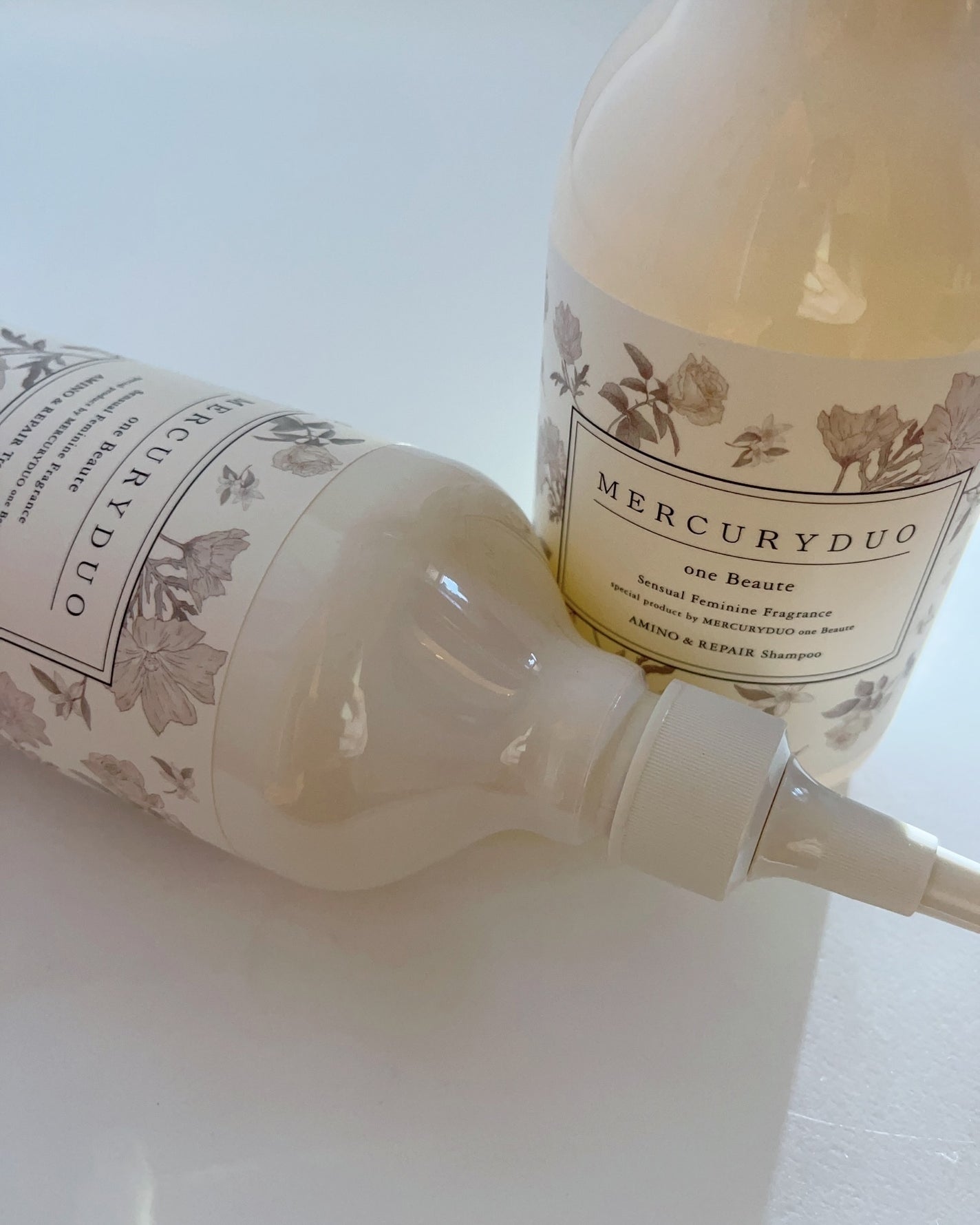 フレグランスシャンプー&ウォータートリートメント スパークリングフローラルの香り/MERCURYDUO/市販シャンプーを使ったクチコミ(2枚目)