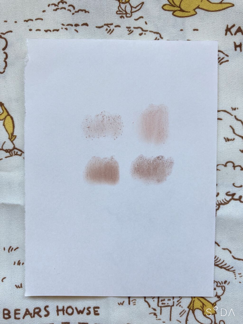 ベージュトーンアイシャドウ/CEZANNE/アイシャドウパレットを使ったクチコミ（2枚目）