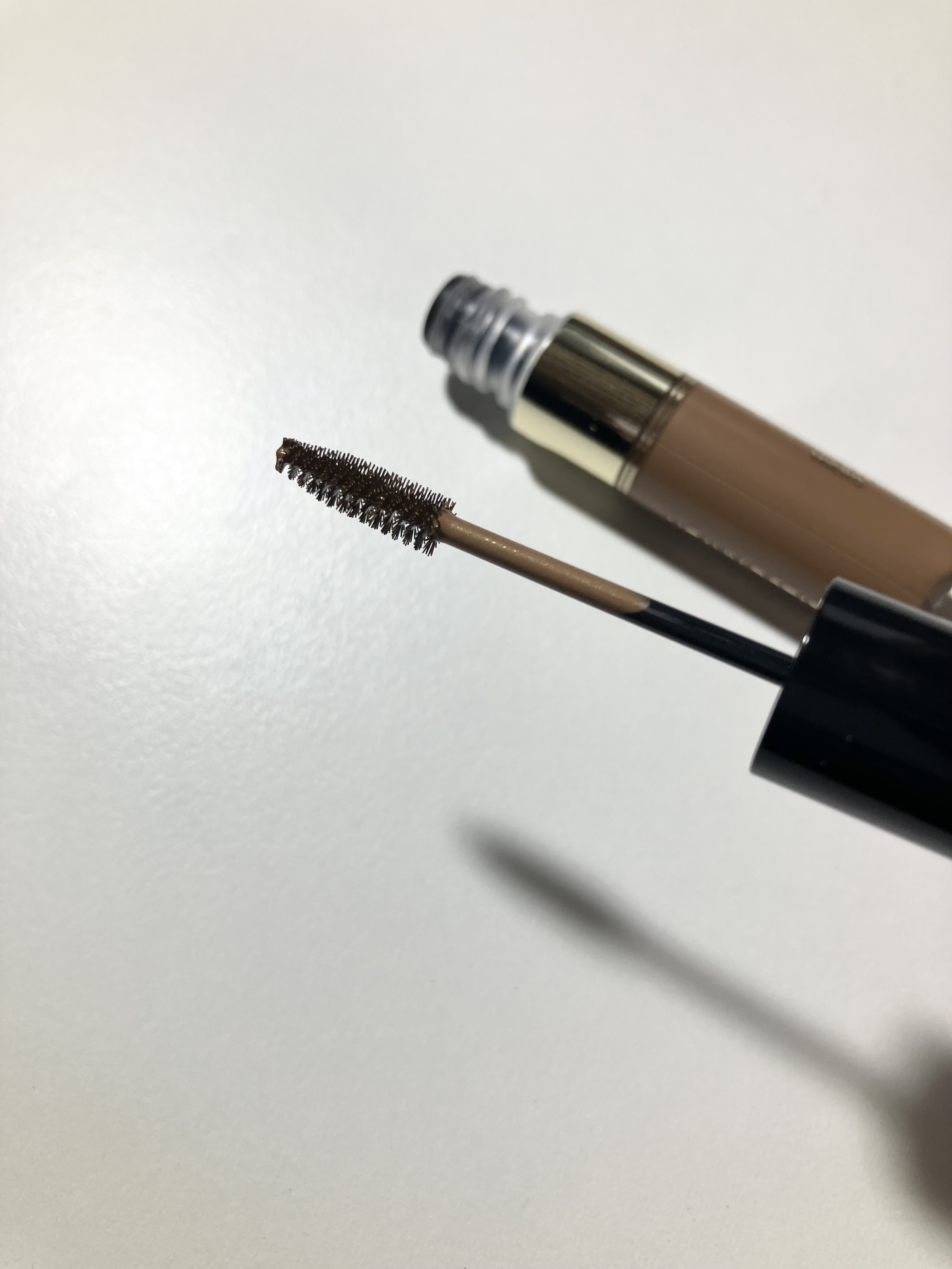 カラーリングアイブロウ マイクロ 04 ナチュラルブラウン/ヘビーローテーション/眉マスカラを使ったクチコミ（3枚目）