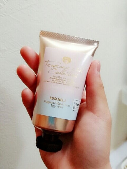 フレグランス ハンドクリーム シェルグラン/KUSCHEL J/ハンドクリームを使ったクチコミ(1枚目)