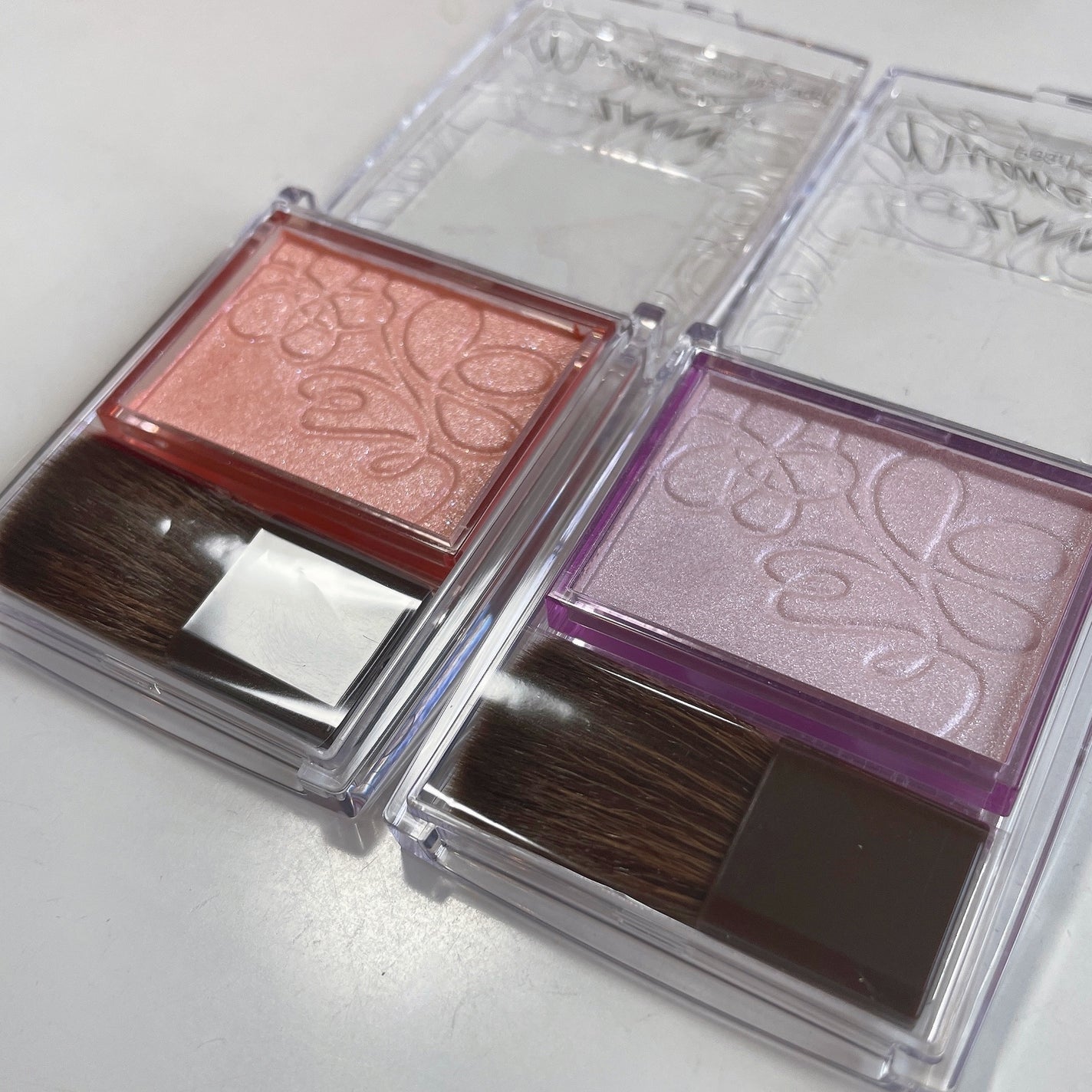 パールグロウニュアンサー/CEZANNE/パウダーハイライトを使ったクチコミ(2枚目)