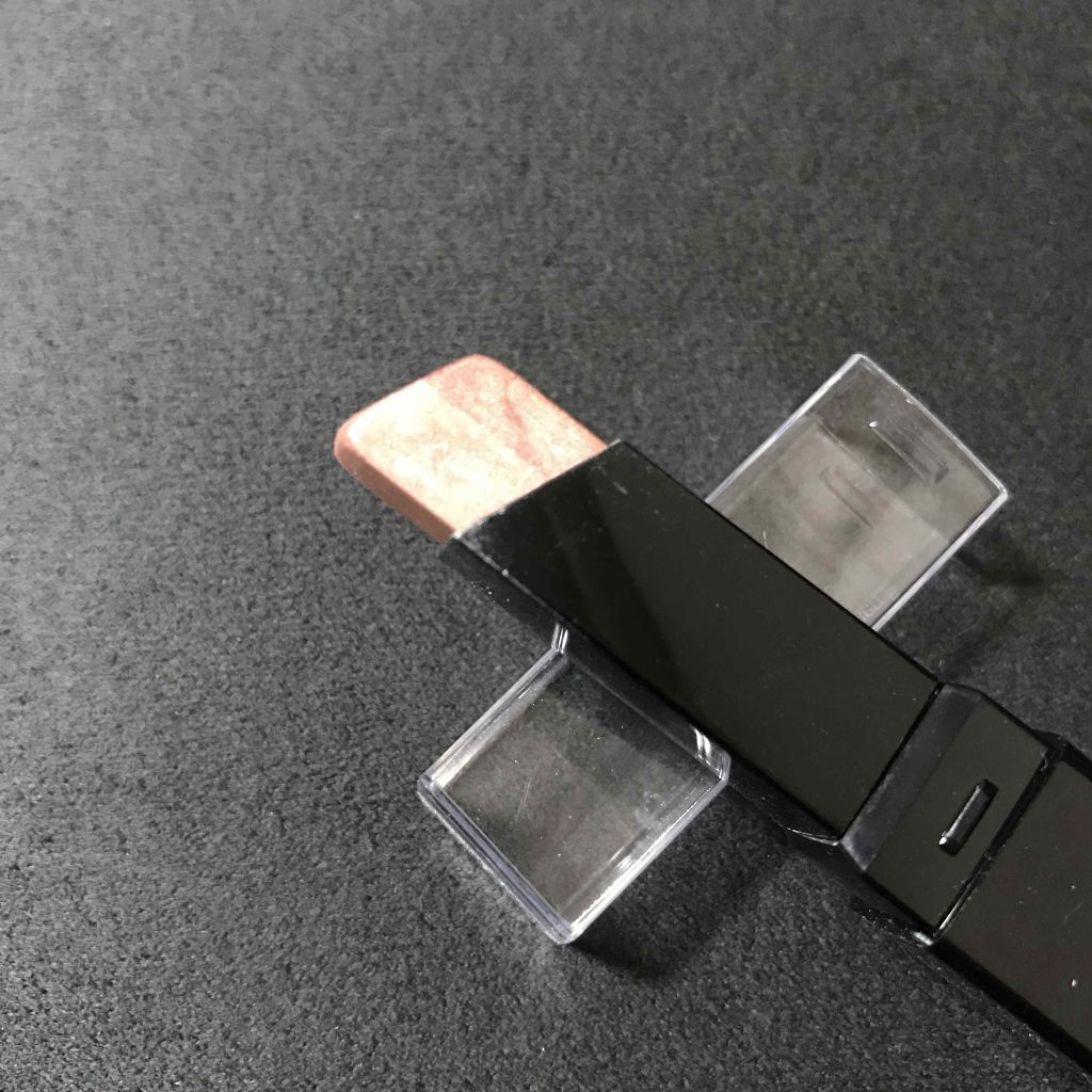 トーンオントーンアイシャドウ/MAYBELLINE NEW YORK/スティックアイシャドウを使ったクチコミ(2枚目)